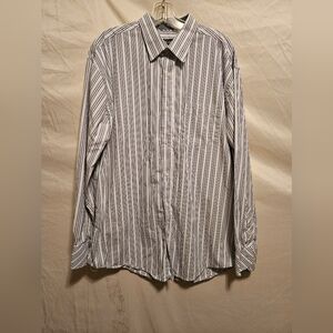 Bogari Long Sleeve Men's Shirt Size 16.5 / 35.5 Large.  White With Stripes